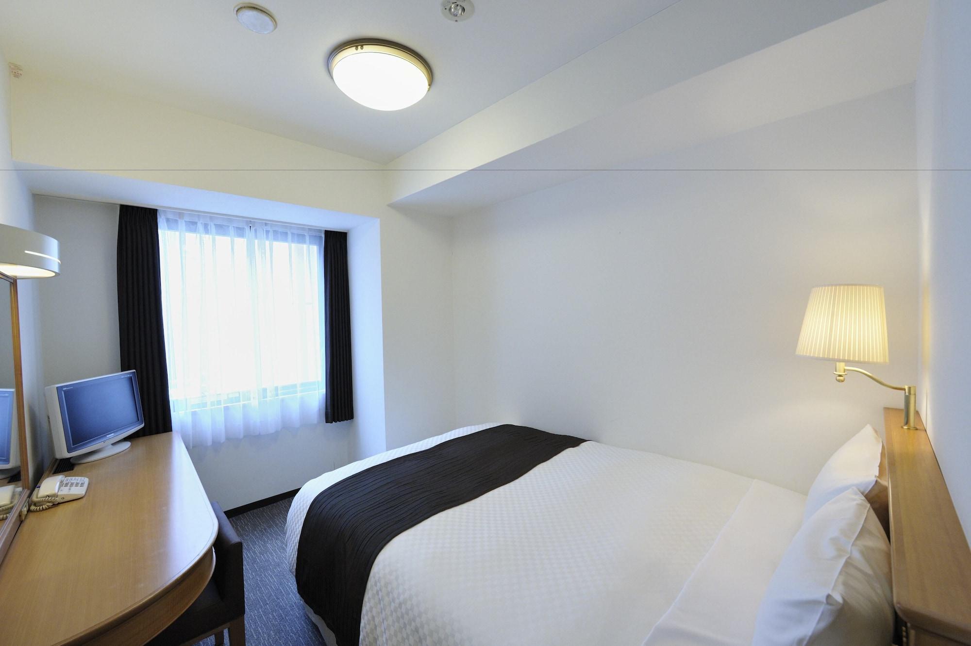 Court Hotel Shin-Yokohama Йокохама Екстериор снимка